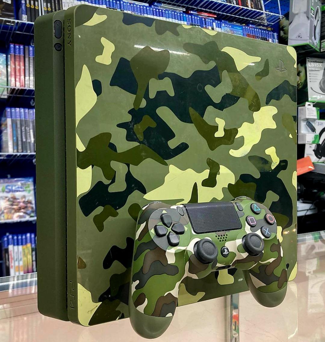 PlayStation4 - PS4 薄型 COD WW2 リミテッドエディション 1TB Amazon.com: PlayStation 4 Slim 1TB Limited Edition Console